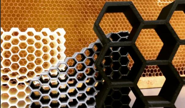 （三）蜂窝结构l3D打印多材料、多尺度和多功能仿生多孔结构